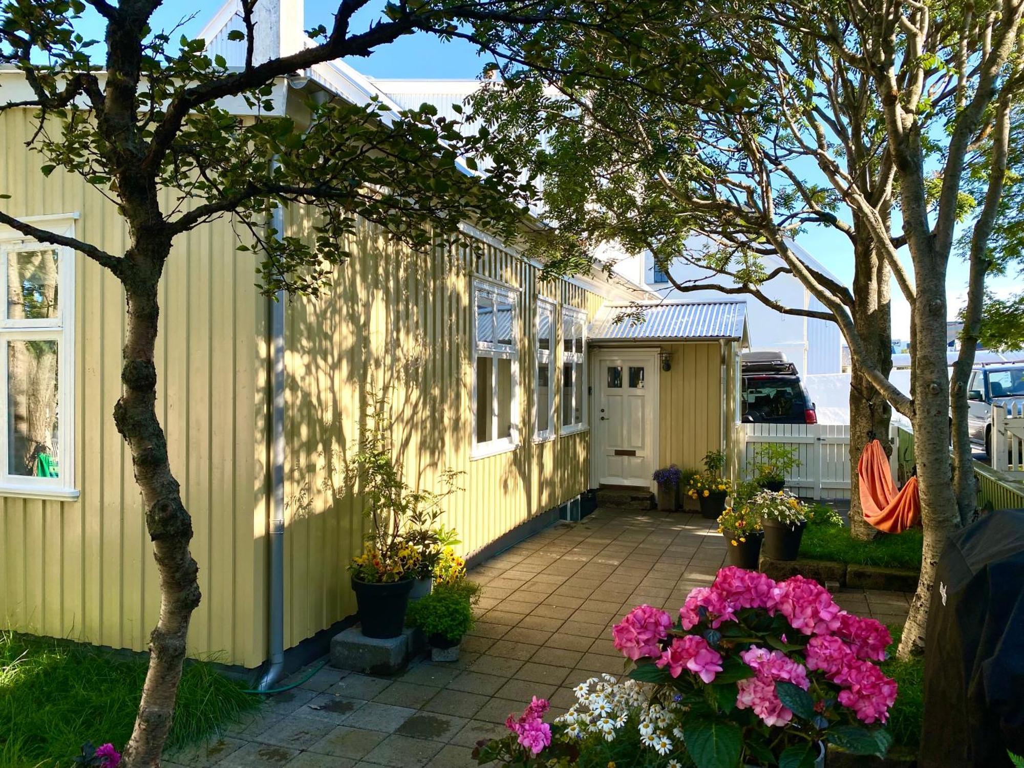 Historic Villa In Downtown Reykjavík Exterior foto