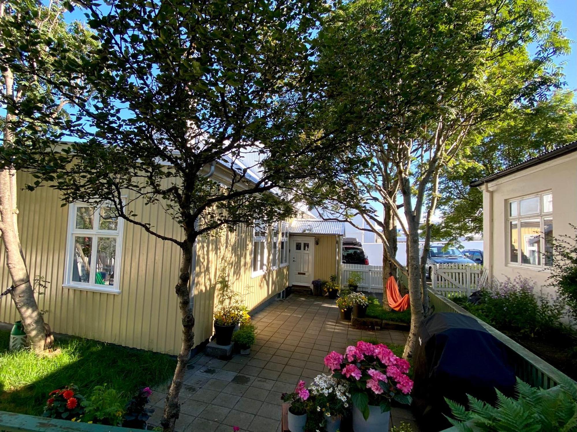 Historic Villa In Downtown Reykjavík Exterior foto